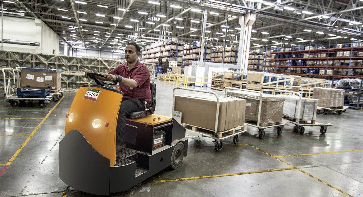 forklift-835343_1280